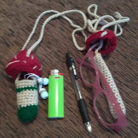 1 SHROOMIE HOLDER - Picture 2 of 2